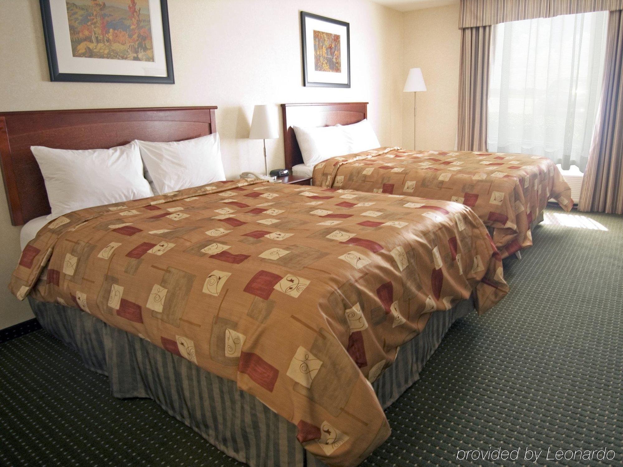 Lakeview Inns & Suites - Slave Lake Quarto foto